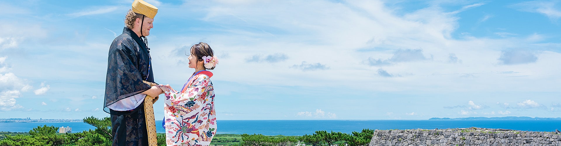 世界遺産 座喜味城＆ビーチの２ヶ所プラン 沖縄琉装のWing